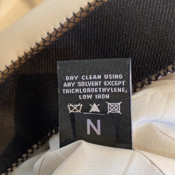 Lafayette 148 black striped sleeveless shift dress size 8 - Picture 7 of 7